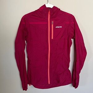 Patagonia Women's Hooded Houdini Jacket